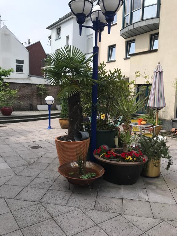 Hotel Am Kastell Goch Bagian luar foto